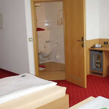 Zum Abschlepphof 2* Leipzig