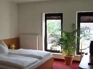 Zum Abschlepphof ゲストハウス