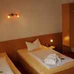 Zum Abschlepphof