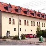 Zum Abschlepphof Vendégház 3*