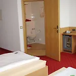 Zum Abschlepphof 3* Lipcse