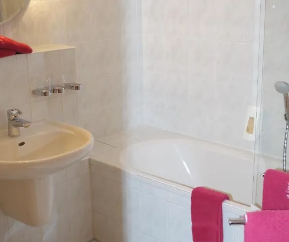 Guest house Zum Abschlepphof 3*